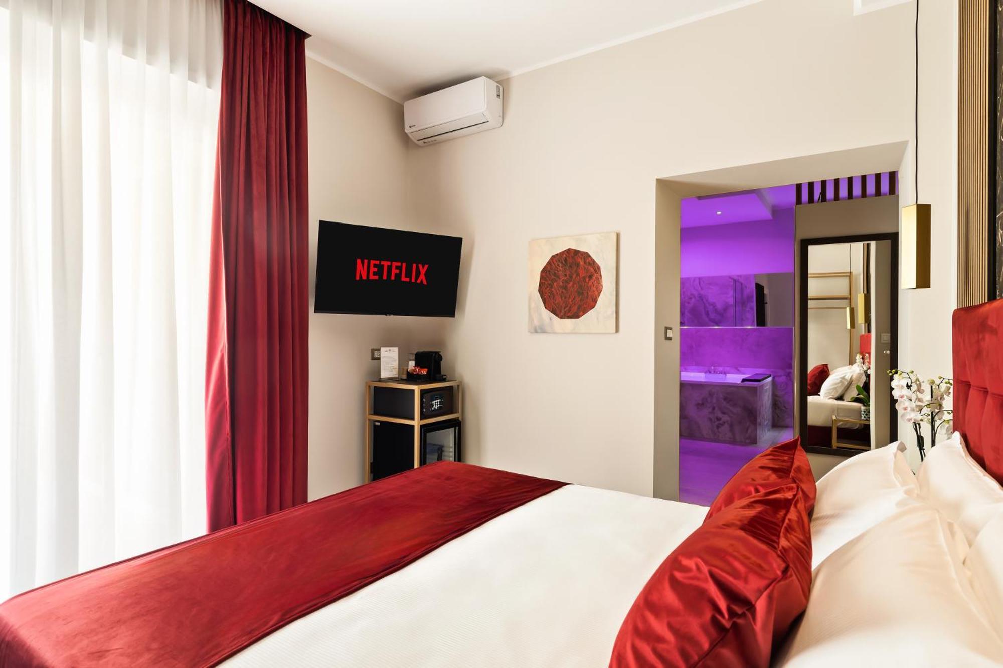 Albadea Deco&Jacuzzi Hotel Рим Екстериор снимка