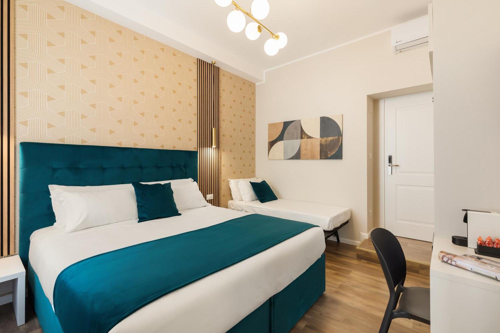 Albadea Deco&Jacuzzi Hotel Рим Екстериор снимка
