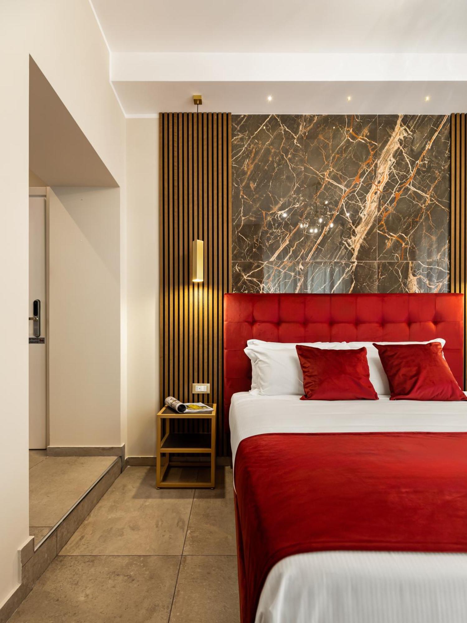 Albadea Deco&Jacuzzi Hotel Рим Екстериор снимка