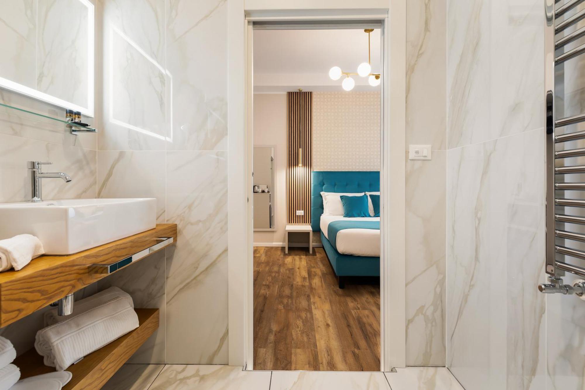 Albadea Deco&Jacuzzi Hotel Рим Екстериор снимка