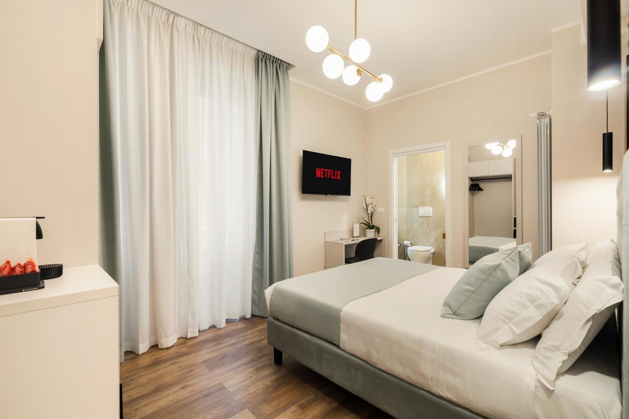 Albadea Deco&Jacuzzi Hotel Рим Екстериор снимка